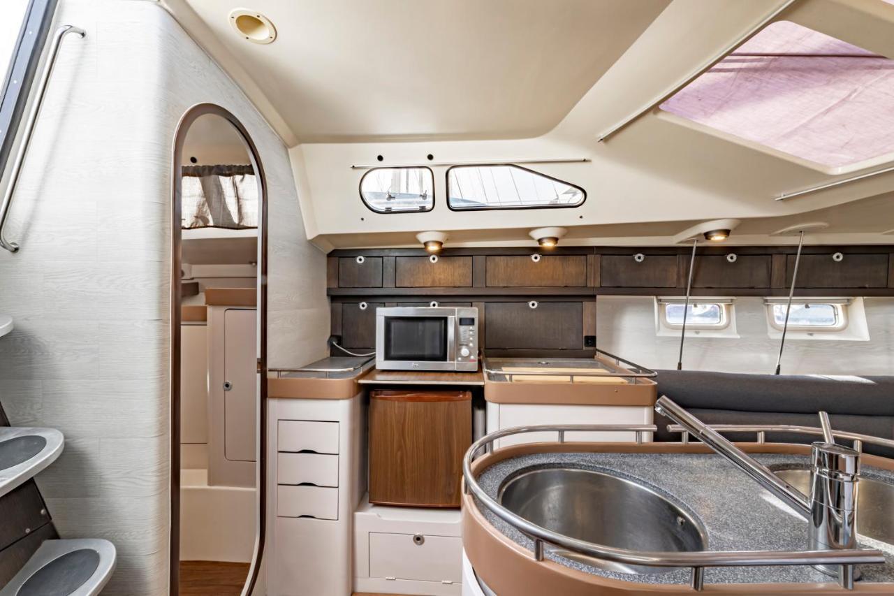 Relaxing Stay On A 38Ft Sail Yacht Arrecife  Buitenkant foto